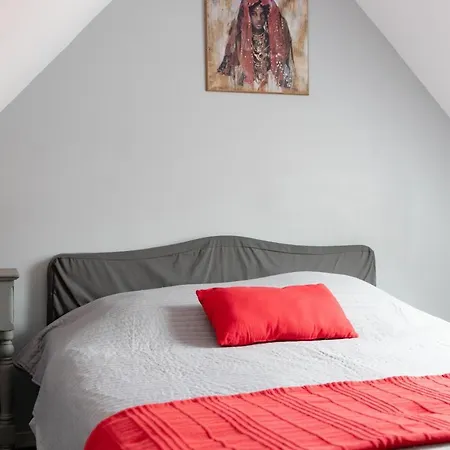 La Taniere Brette-les-Pins