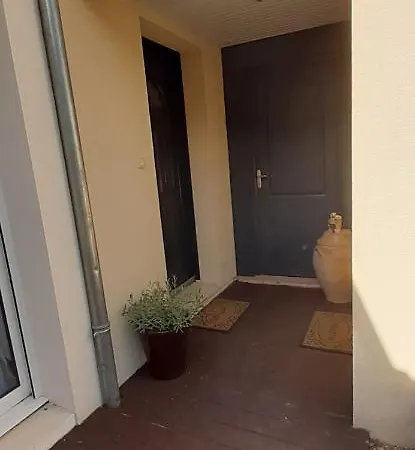 La Taniere Alloggio in famiglia *