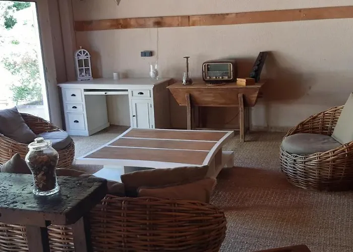 Homestay La Taniere Brette-les-Pins